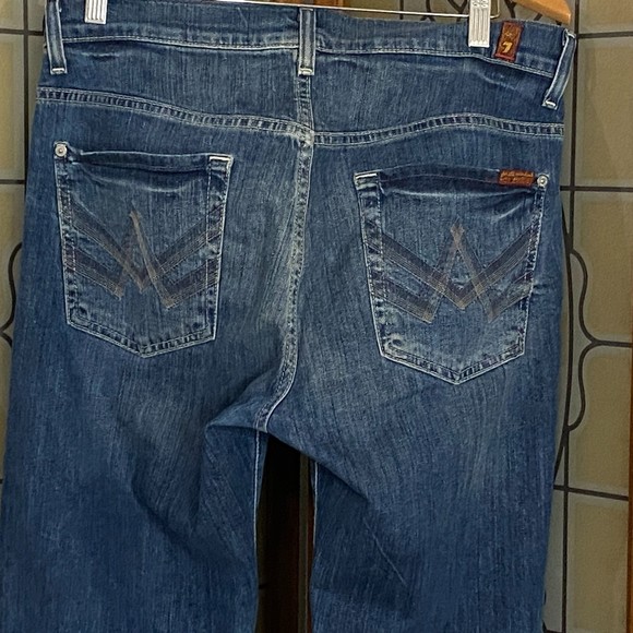 7 For All Mankind 'A' Pocket Bootcut/Flare Dark Wash Jeans Size 32 - Picture 5 of 13